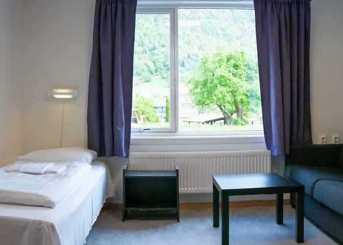 Sogndal Bed & Breakfast *